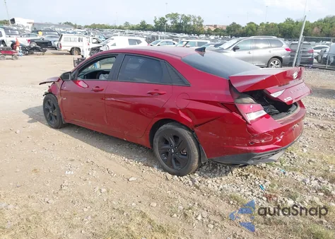 2023 Hyundai Elantra Sel z USA, uszkodzony, nr VIN KMHLM4AG6PU564609